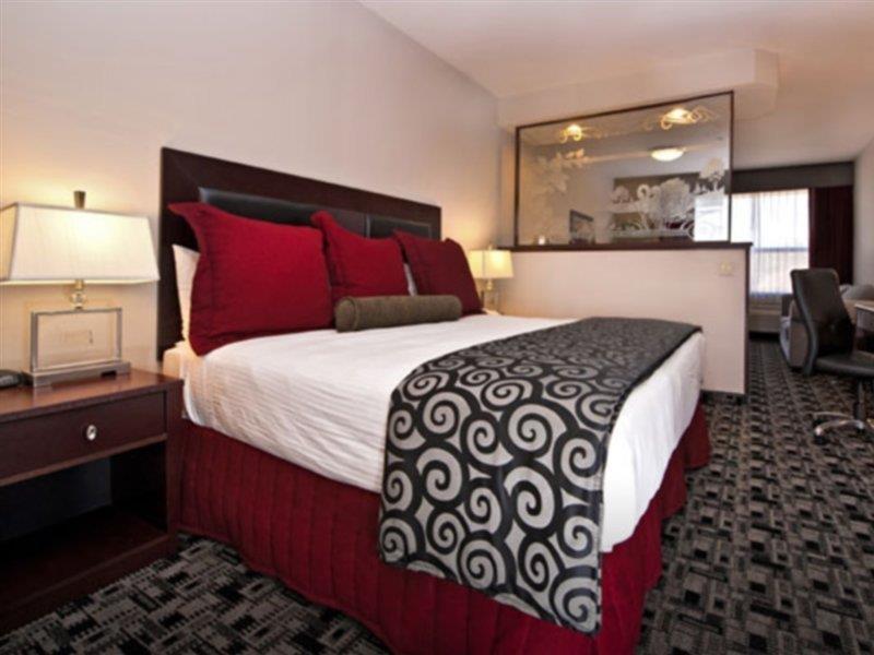 Hotel Doubletree By Hilton Pomona Exterior foto